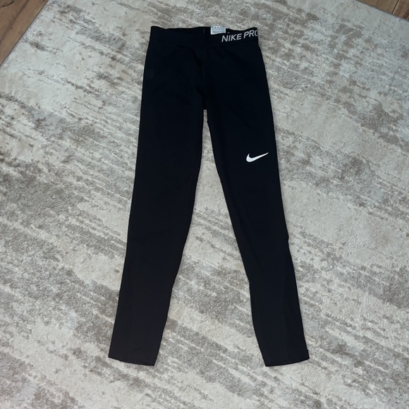 Nike Pants - Nike pro leggings